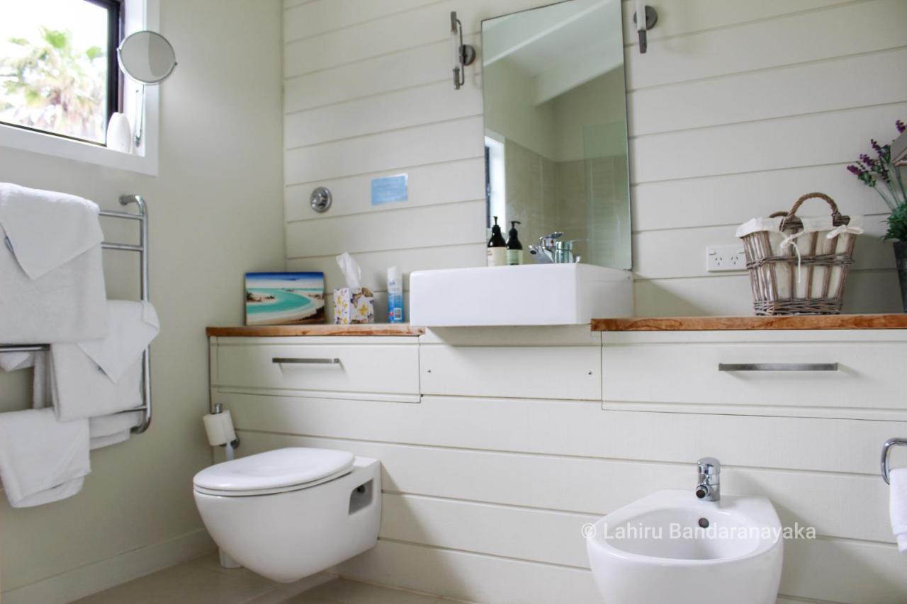 Le Chalet Waiheke Apartments Ostend Luaran gambar