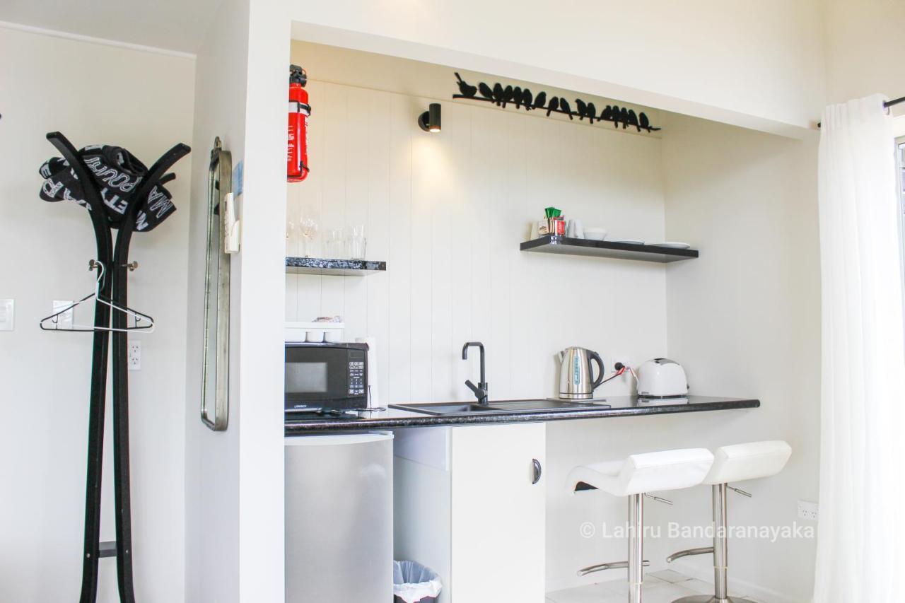Le Chalet Waiheke Apartments Ostend Luaran gambar