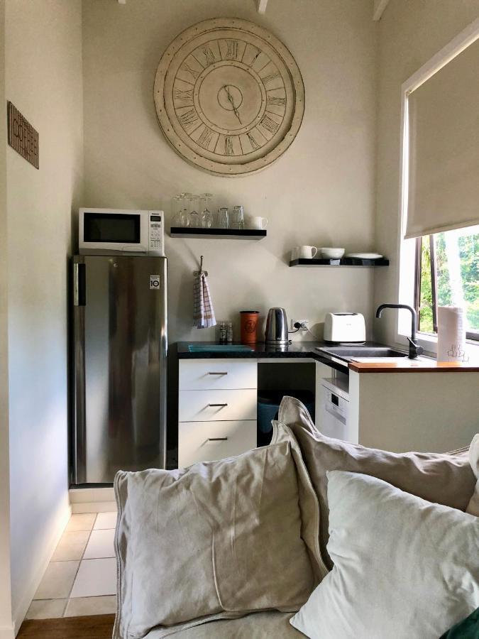 Le Chalet Waiheke Apartments Ostend Luaran gambar