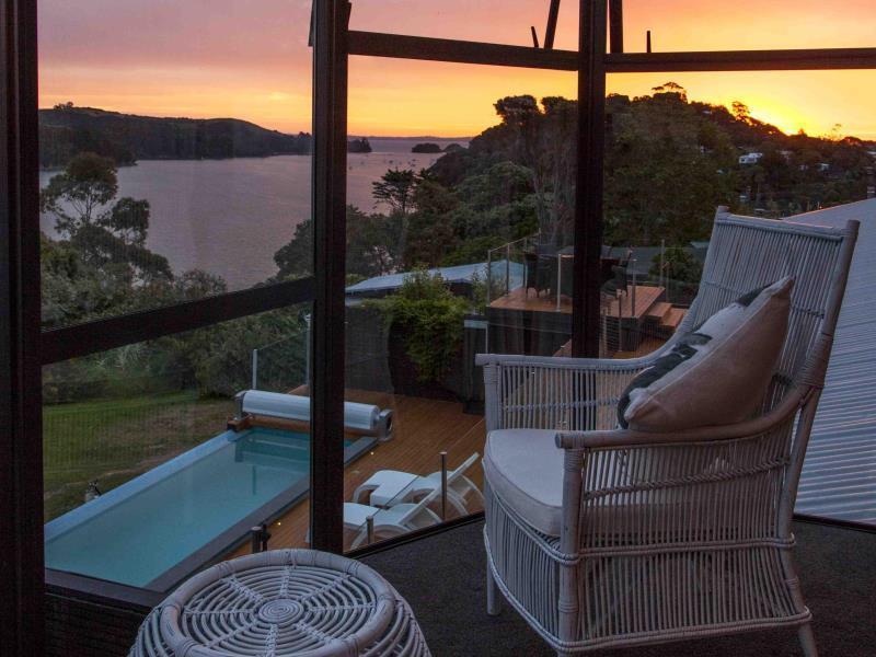 Le Chalet Waiheke Apartments Ostend Luaran gambar