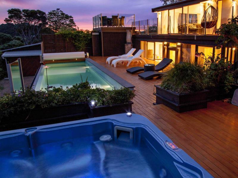 Le Chalet Waiheke Apartments Ostend Luaran gambar