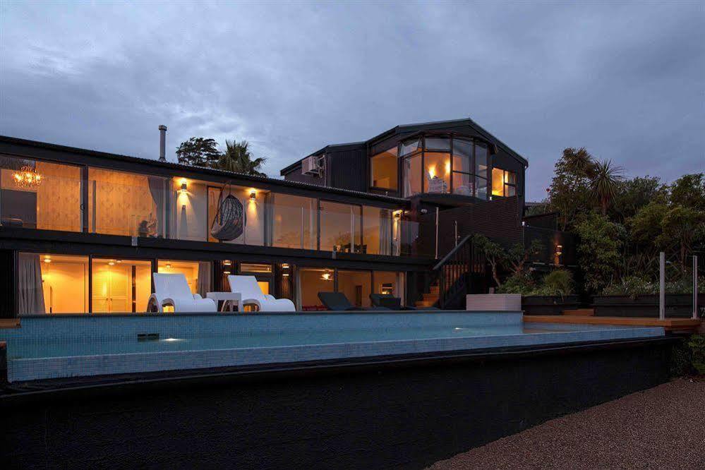 Le Chalet Waiheke Apartments Ostend Luaran gambar